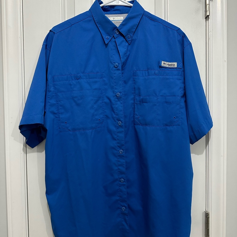 Columbia Men's Bright Blue PFG Shirt